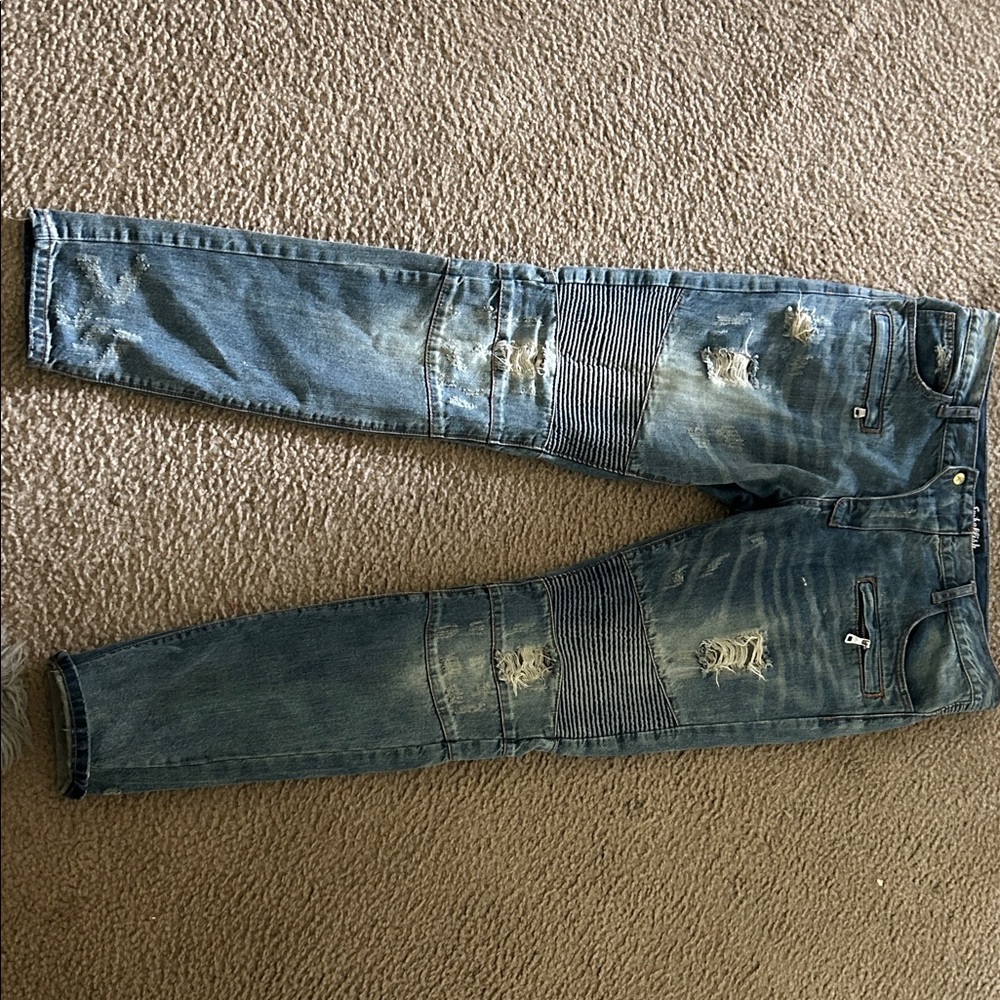 Trendy Men's Skinny Jeans in Distressed Blue